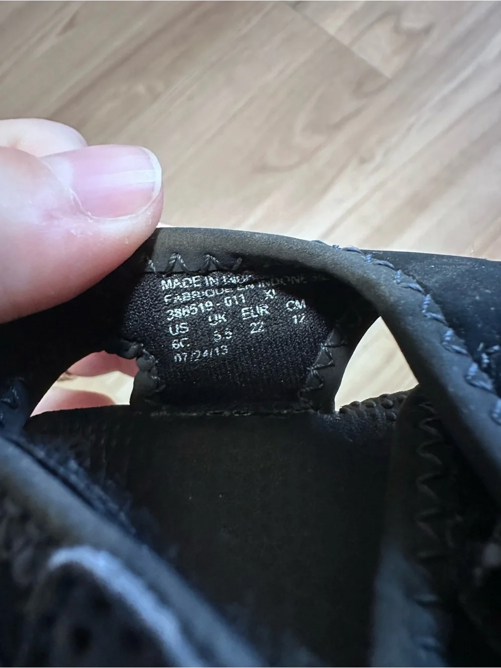 Nike Black Toddlers' Swoosh Hook-and-Loop Sandals